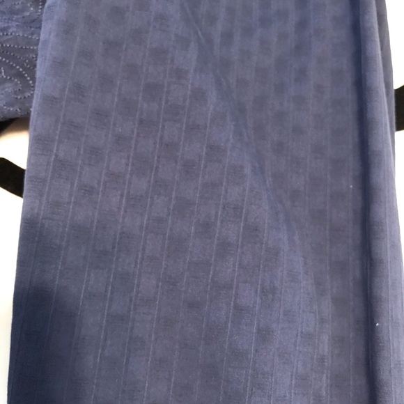 Tommy Bahama Men’s Shirt - Picture 3 of 4